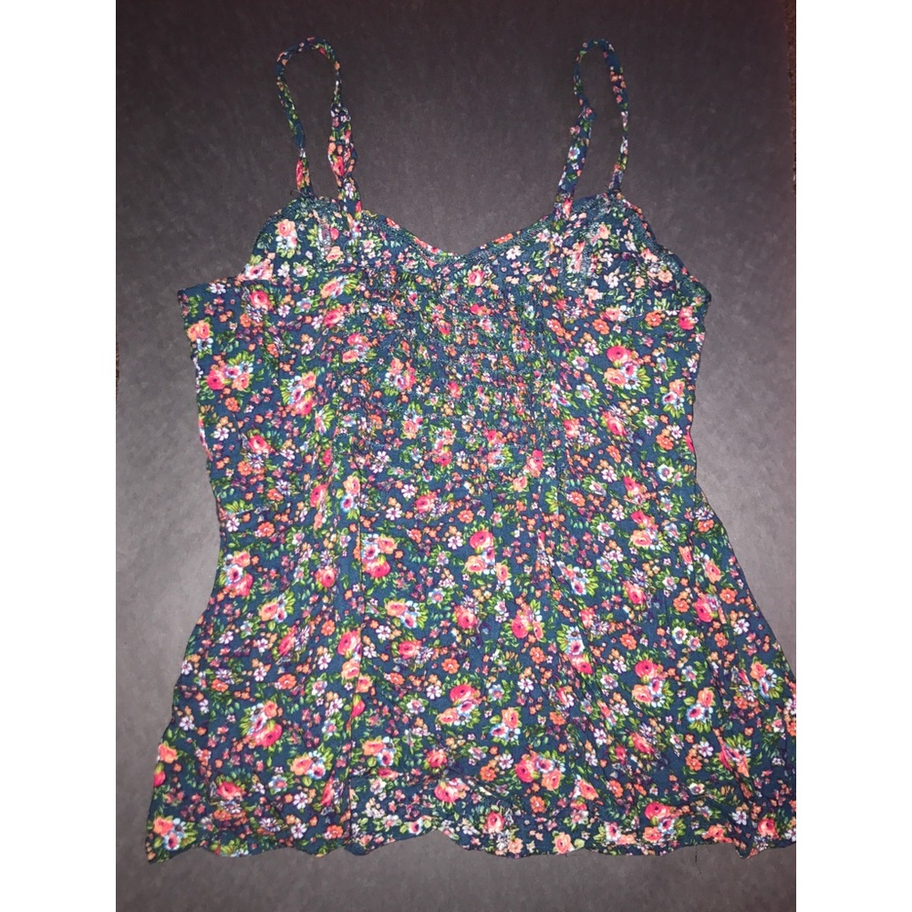 kina floral shirt